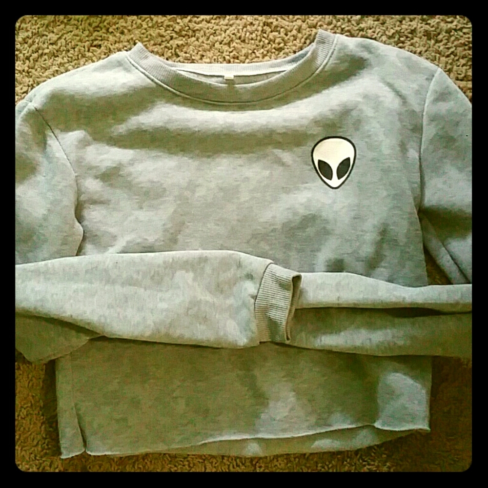 Alien top